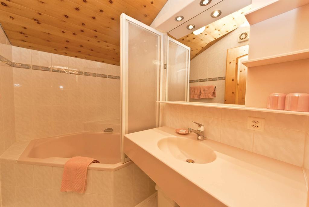 Appartement Laerchenhof Samnaun Bilik gambar