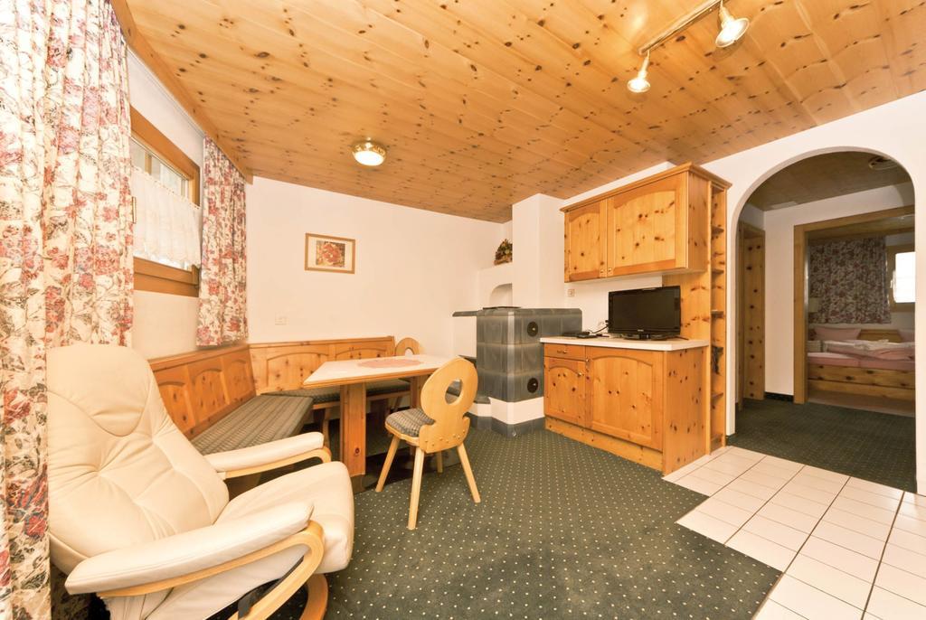 Appartement Laerchenhof Samnaun Bilik gambar