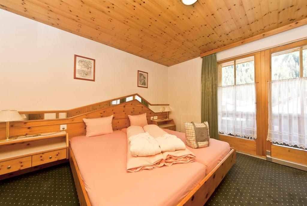 Appartement Laerchenhof Samnaun Bilik gambar